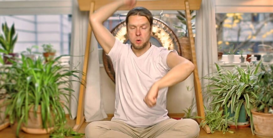 Медитация для реализация внутреннего гнева, медитация кулаки гнева Кундалини йога